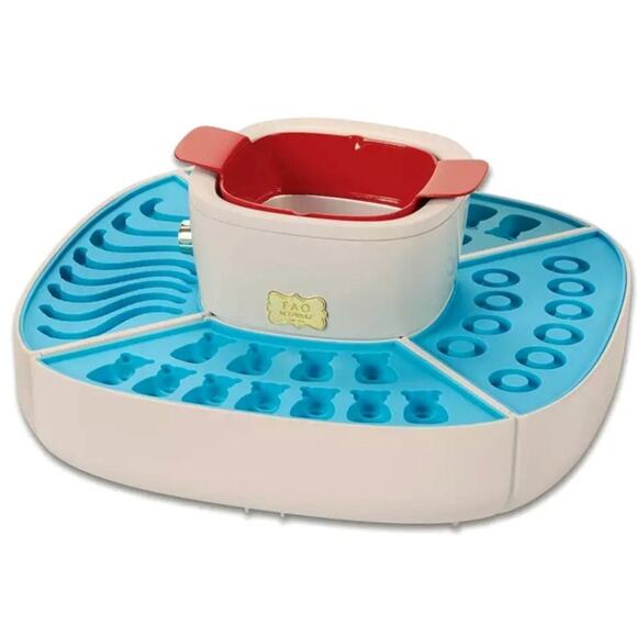 F.A.O. Schwarz Gummy Candy Maker Kit Electric Bears Worms Rings Yields 40 Pieces - Picture 2 of 3